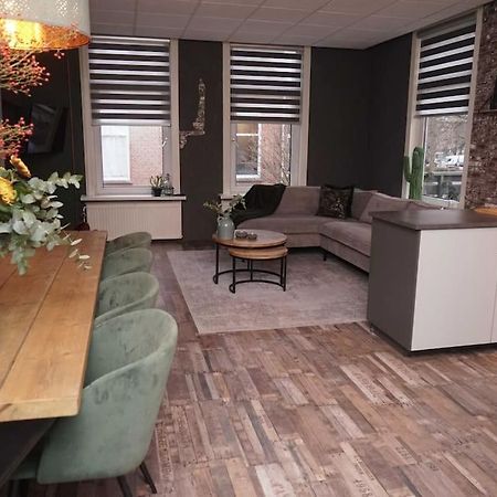 Ruim Appartement In Utrecht. Buitenkant foto