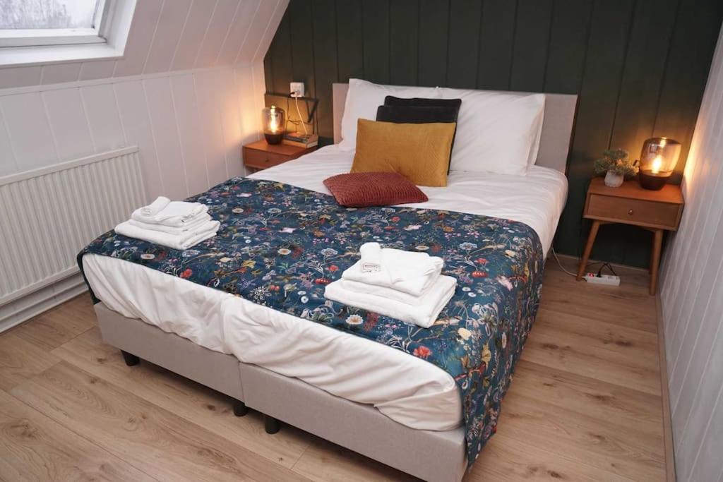 Ruim Appartement In Utrecht. Buitenkant foto